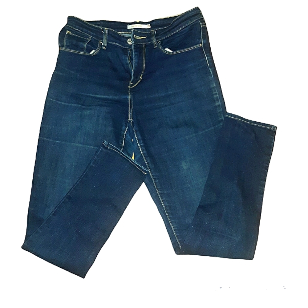 Levi Strauss & Co high rise skinny women/junior dark wash jeans size 28